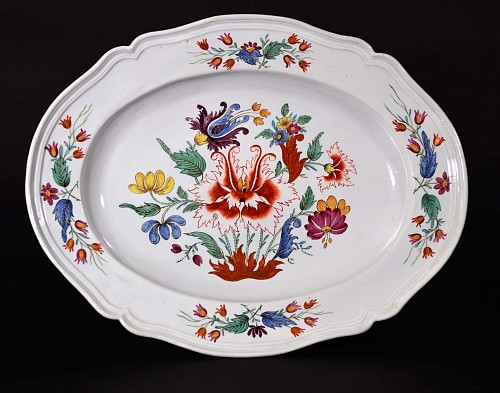 Antique Italian Oval Porcelain Dish decorated in the Tulipano Pattern, Doccia, Circa 1755-70. SOLD •
