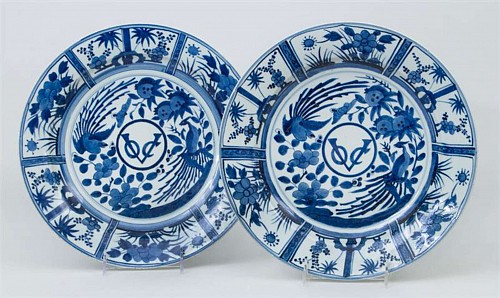 17th Century Japanese Arita Blue & White Large Porcelain VOC Chargers, Arita, The Dutch East Indes Company, Verenigde Oost-Indische Compagnie or VOC, 1670-1720. SOLD •