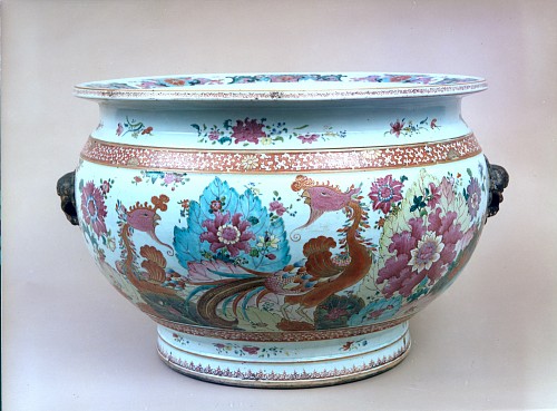Inventory: Chinese Export Porcelain Chinese Export Tobacco Leaf Fish Bowl With Phoenix Birds, 1775 SOLD •