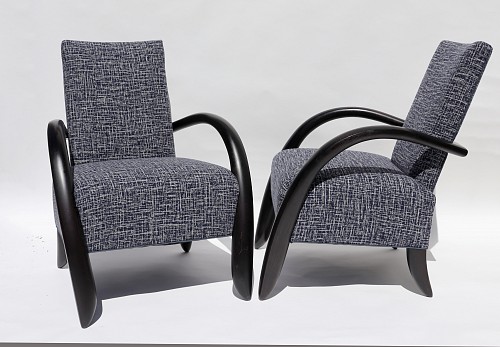 Wendell Castle Cloud Lounge Chair-A Pair, 2000-2010 SOLD •
