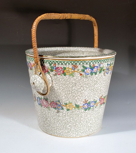 Maling Maling Pottery Pail & Cover, Cetem Ware, 1908-30 $950