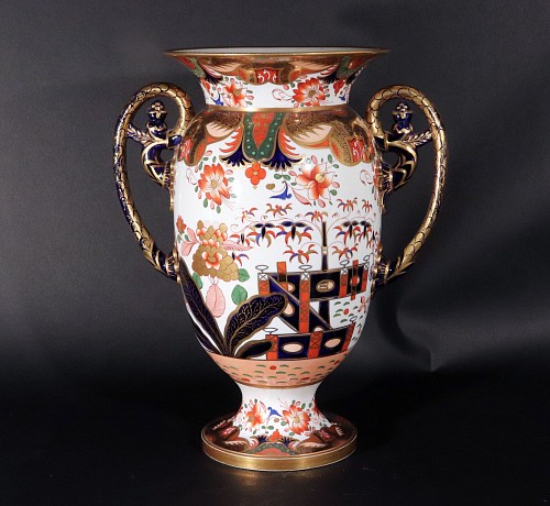 Spode Factory Spode Porcelain ""967"" Pattern Porcelain Large Chinoiserie Urn, 1805-10 SOLD •