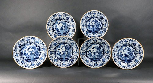 Dutch Delft Dutch Delft Underglaze Blue & White Chinoiserie Dragonfly Plates, De Klaauw Factory, 1750 SOLD •