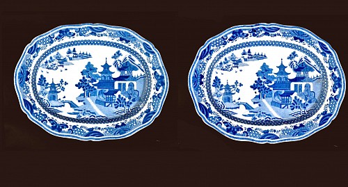 Pearlware Antique English Pottery Pearlware Underglaze Blue Chinoiserie Oval Dishes, Circa 1780 SOLD •