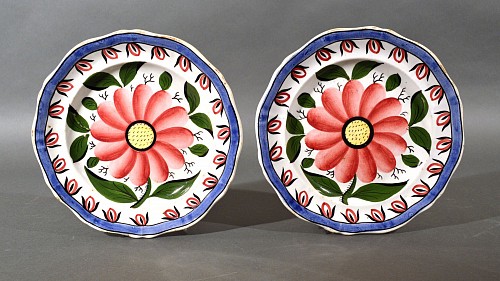British Pottery English Pottery Pearlware Botanical Plates Depicting Stylized Daisies, 1820 $750