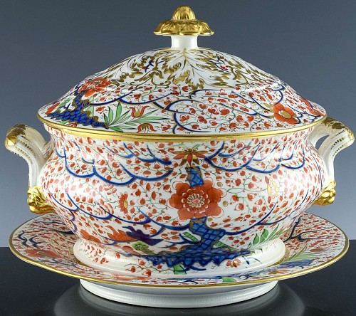 Chamberlain's Worcester Regency Period Chamberlain Worcester Porcelain Soup Tureen, Cover and Stand, 1818-22 $5,500