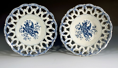 First Period Worcester Porcelain First Period Worcester Porcelain Large Pair of Openwork Fruit  Baskets with Pine Cone Pattern, 1770-75 $3,000