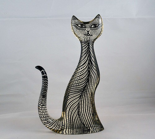 Abraham Polatnik Abraham Palatnik Large Lucite Cat, 1970s $400