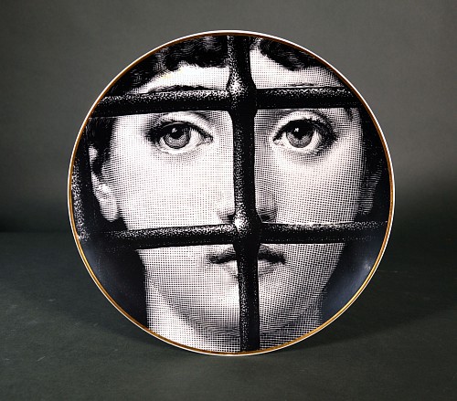 Piero Fornasetti Mid-century Modern Fornasetti Rosenthal Themes and Variations Porcelain Plate, Motiv 22, 1980s $600