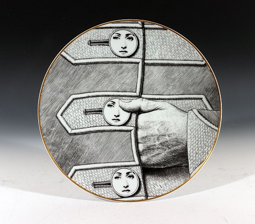 Piero Fornasetti Piero Fornasetti Rosenthal Porcelain Themes & Variations Plate- Buttons, Motiv 13, 1980s $785