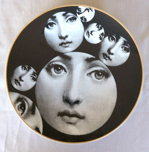 Piero Fornasetti Piero Fornasetti Rosenthal Porcelain Themes and Variations Plate, Motiv 34 With Original Box, 1980s $785