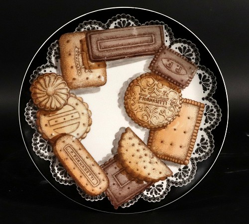 Inventory:  Piero Fornasetti, Piero Fornasetti Biscotti Pattern Porcelain Plate, Trompe l'oeil Cookies, Number 6 in series, Circa 1960, $750