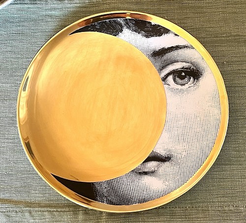 Fornasetti Atalier Fornasetti Porcelain Surreal Gold Themes & Variation Plate, Pattern # 39