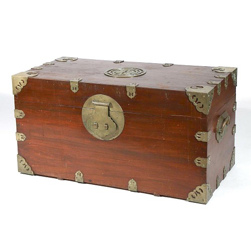 China Trade Chinese Export Large Camphor Wood Sailor's Large Sea Chest, 19th Century $2,500