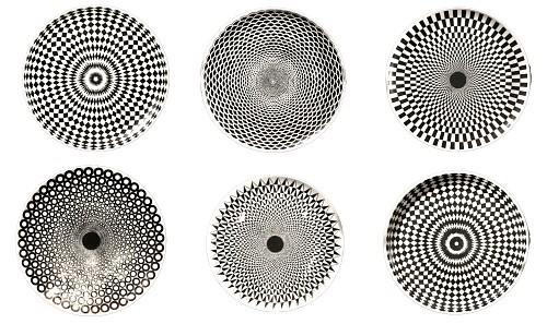 Piero Fornasetti Fornasetti Egocentrismo Porcelain Geometric Op Art Plates, 1990s $3,750