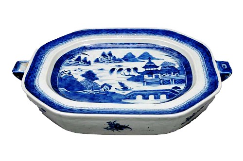 Chinese Export Porcelain Chinese Export Underglaze Blue Porcelain Nankin Rare Hot Water Dish, 1800-10 $500