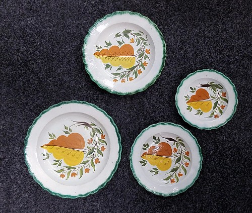 Pearlware Set of Green Shell-edged Nested Oak Leaf Design Small Dishes, Circa 1800 $850