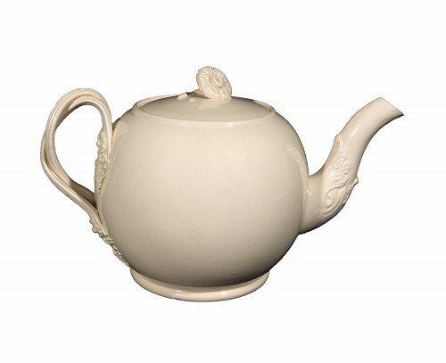 Creamware Pottery English 18th-century Plain Creamware Large Teapot and Cover, 1780 $1,800