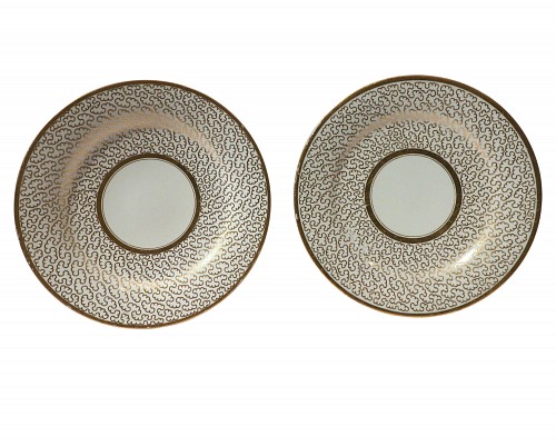 Barr, Flight & Barr Factory Porcelain Barr Flight & Barr Worcester Pair of Vermillion Side Plates, 1820 $650