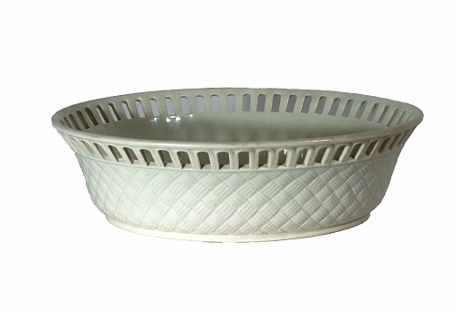 Inventory:  Creamware Pottery, Wedgwood Basketweave Creamware Basket and Stand, 1820, $550